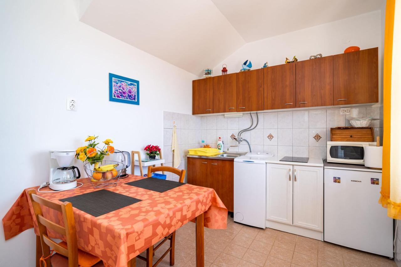 Guesthouse Slavka Дубровник Екстериор снимка