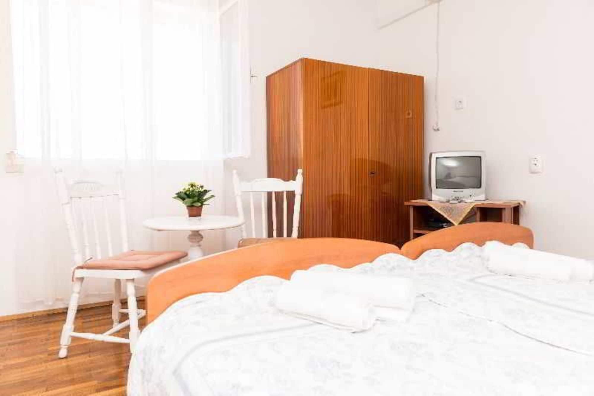 Guesthouse Slavka Дубровник Екстериор снимка